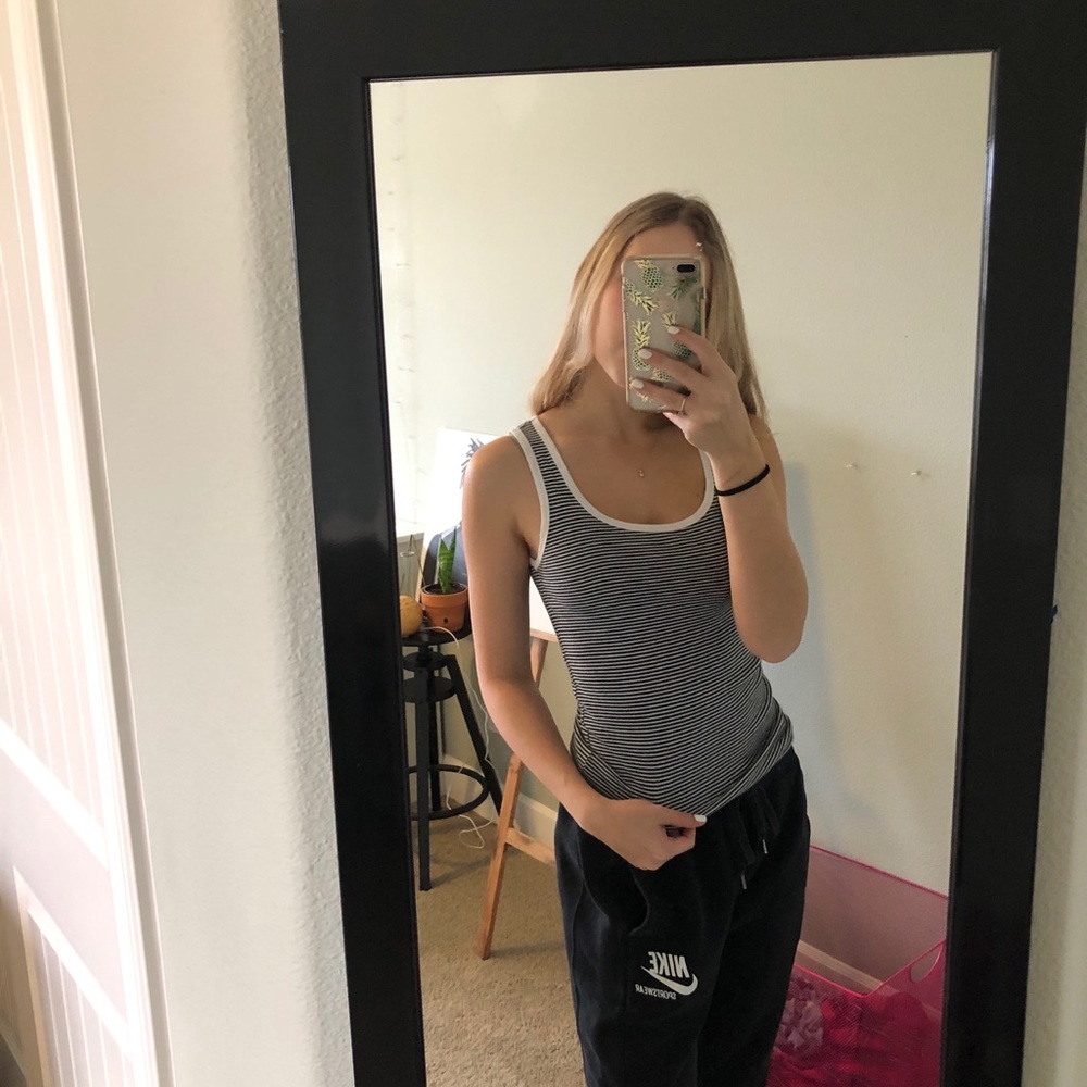 Black and white stripped tank top